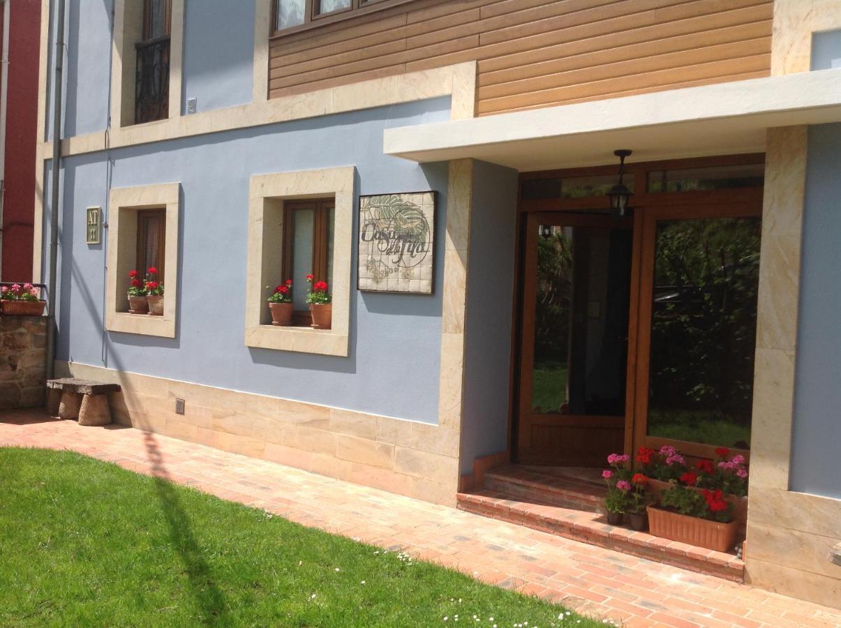 Casa De La Tila Apartment Arenas De Cabrales Luaran gambar