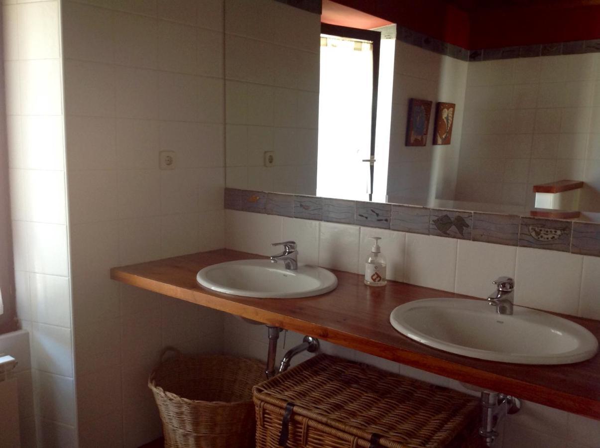 Casa De La Tila Apartment Arenas De Cabrales Luaran gambar