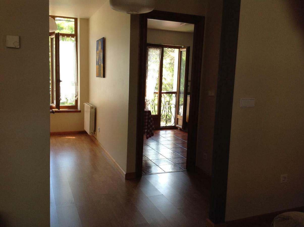 Casa De La Tila Apartment Arenas De Cabrales Luaran gambar